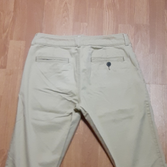 Aeropostale Men’s Khaki Pants – 30x30, Pre-Owned - Picture 4 of 4